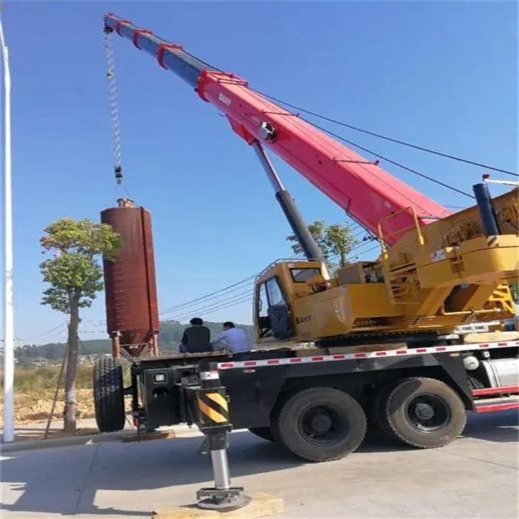 石河镇专业吊车租赁多少钱