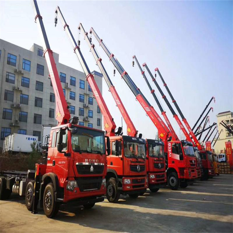 石河镇租专业吊车电话