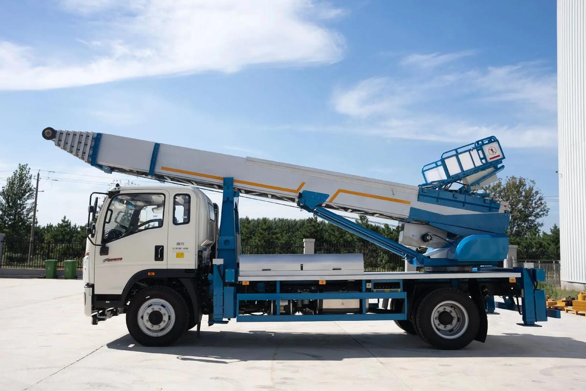 石河镇云梯上料车租赁费用