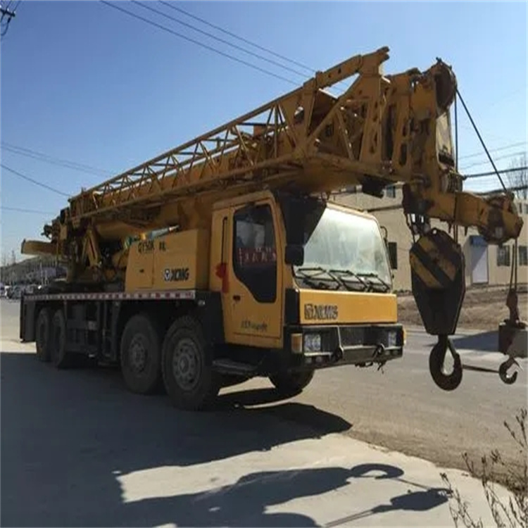 石河镇哪里有专业吊车出租